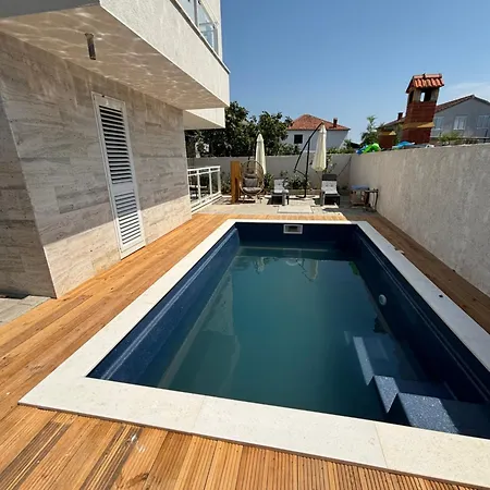 Regina Carlito With Swimming Pool *