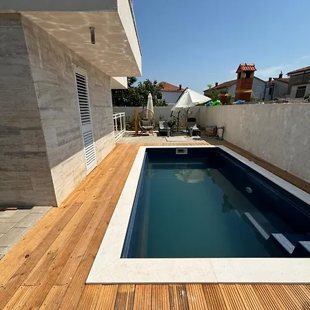 Regina Carlito With Swimming Pool *