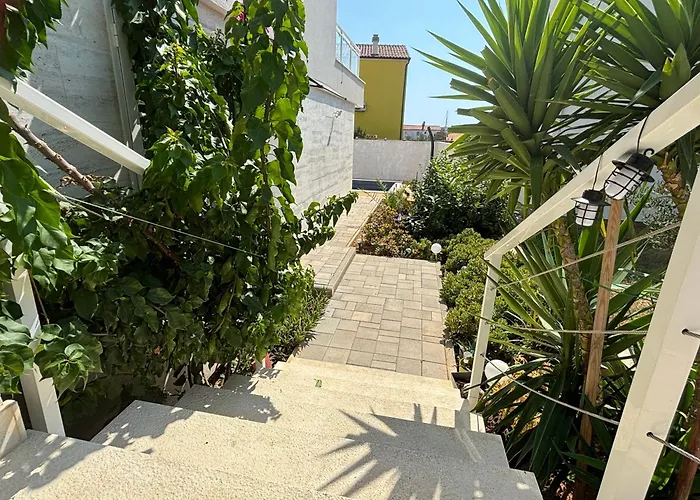 Regina Carlito With Swimming Pool