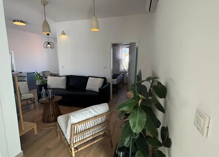 Regina Carlito With Swimming Pool