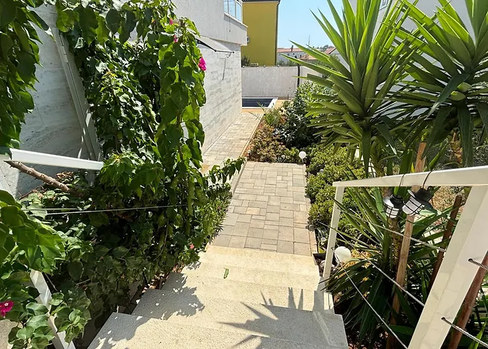 Regina Carlito With Swimming Pool 아파트 *